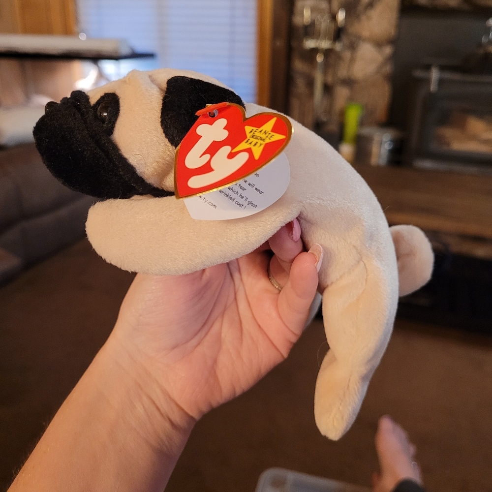 Pugsly the dog Beanie baby